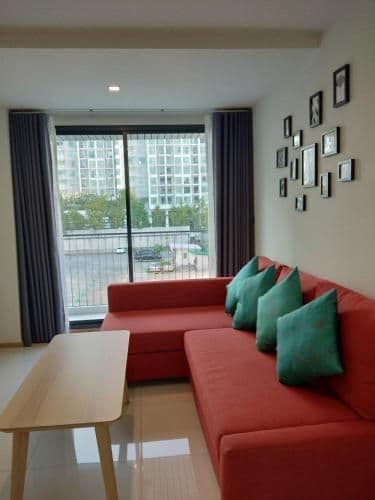 Deluxe Two-Bedroom Apartment