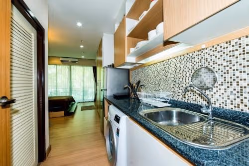 Studio Apartment