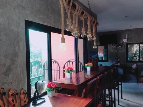 ริเวอร์ ฮิลล์ไซด์ รีสอร์ท (River Hill Side Resort)2