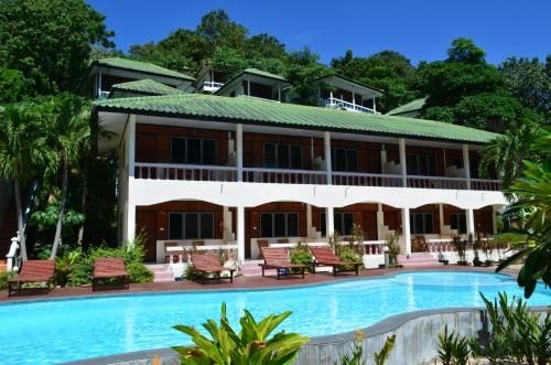 เจพี รีสอร์ท เกาะเต่า (JP Resort Koh Tao)0