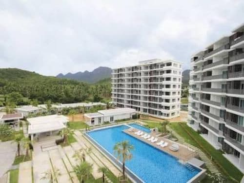 Apartment with Sea View