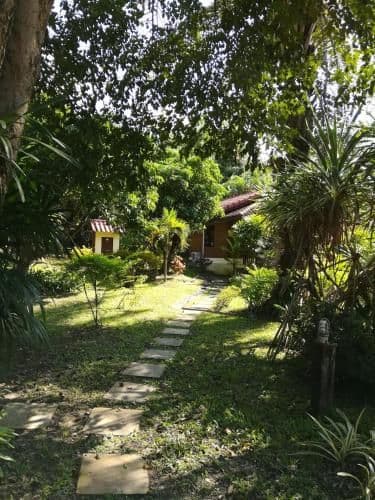 One-Bedroom Bungalow(3 adults)