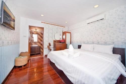 Six-Bedroom House