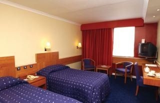 Best Western Kings Manor Hotel1