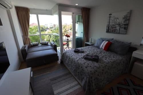 Apartment with Balcony