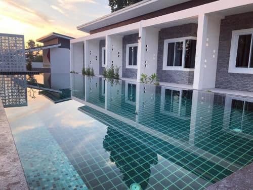 Twin Room with Pool View