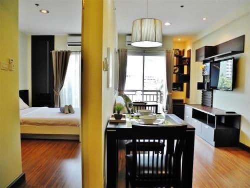Apartment with Balcony