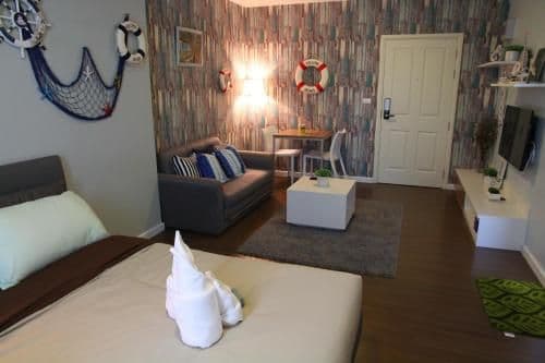 Studio Apartment with Sea View