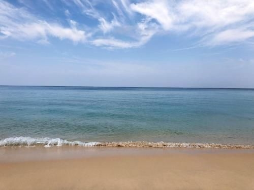 Beach Front Surin Apartment3