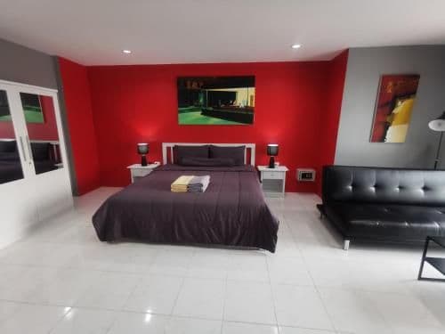 Superior Family Studio