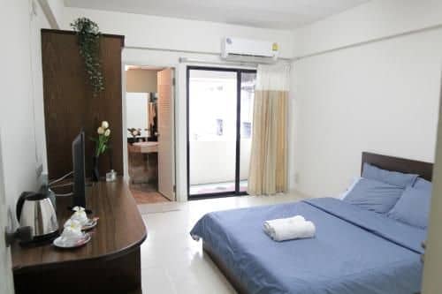 Phet Place Nong Chok Phet Place Nong Chok