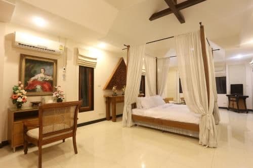 Three-Bedroom Villa