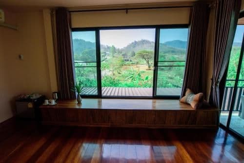 Family Room with Mountain View