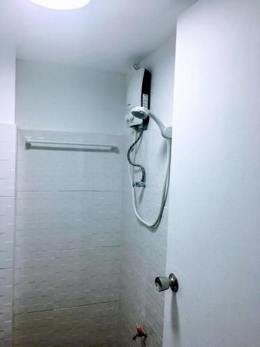 Golden Pattaya Condominium (Dolphin Circle) : north pattaya (Golden Pattaya Condominium Dolphin Circle north pattaya)4