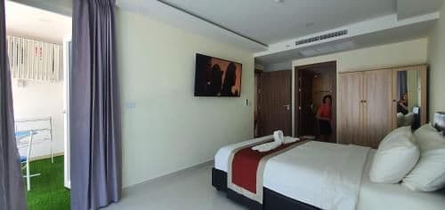 King Room with Pool View