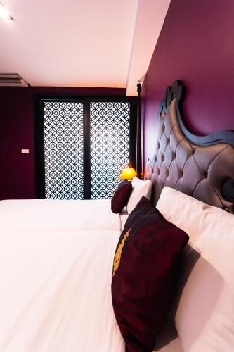 Violet Tower at Khaosan Palace2