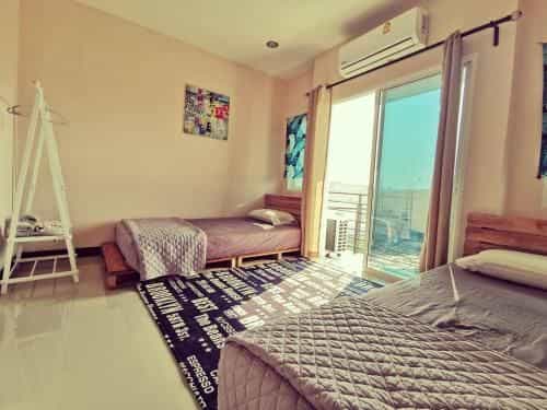 1314home at Sat. Night Market Near Airport Old City / Free pick up 1314home at Sat. Night Market Near Airport Old City / Free pick up