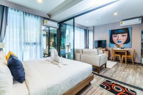 Deluxe Apartment