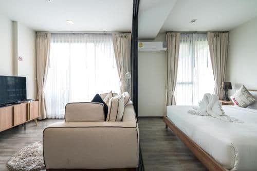 Apartment with Shower