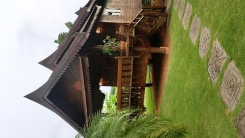 Deluxe Bungalow with Garden View