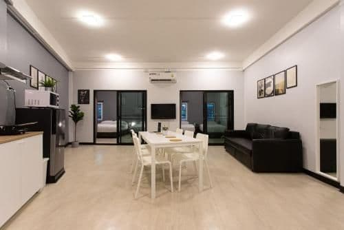 U2 Large 2 Bedrooms 100m to BTS station U2 Large 2 Bedrooms 100m to BTS station