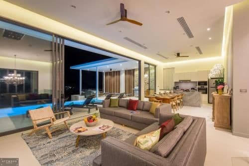 Villa with Sea View
