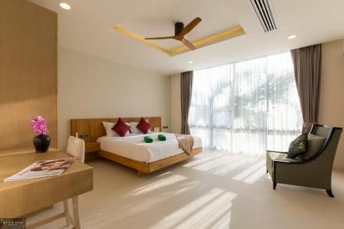Villa with Sea View