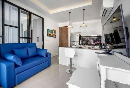 One-Bedroom Apartment