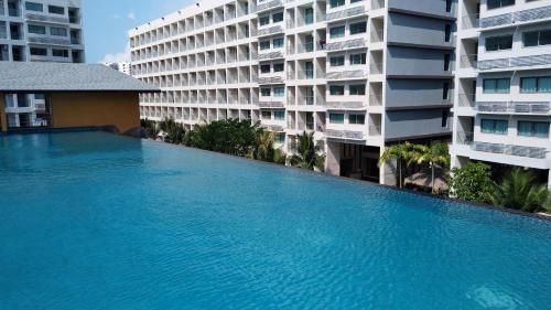 Laguna Beach Resort 3 -- The Maldive@Pattaya by Jason (Laguna Beach Resort 3 The Maldive At Pattaya by Jason)1
