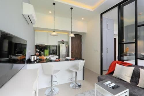 One-Bedroom Apartment