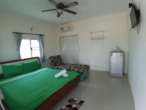Large Double or Twin Room