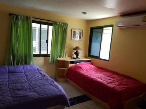 Triple Room with Balcony and Shared Bathroom