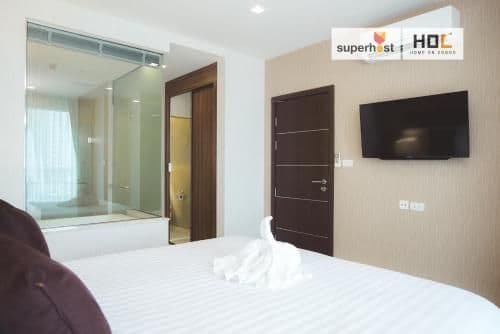 Deluxe Apartment