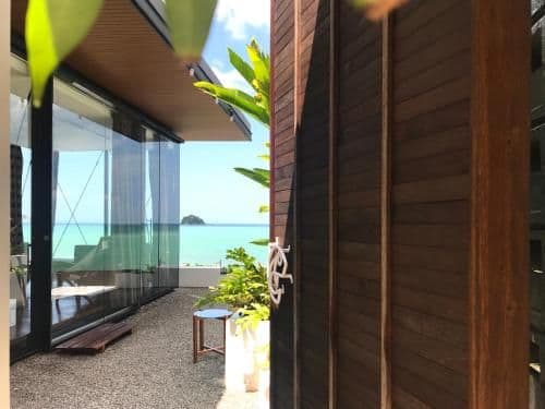 Villa - Beach Front