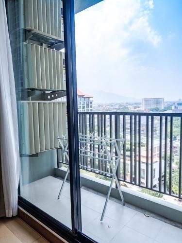 Brilliant Condo Pool View+Night Barzaa(83 sqm)1