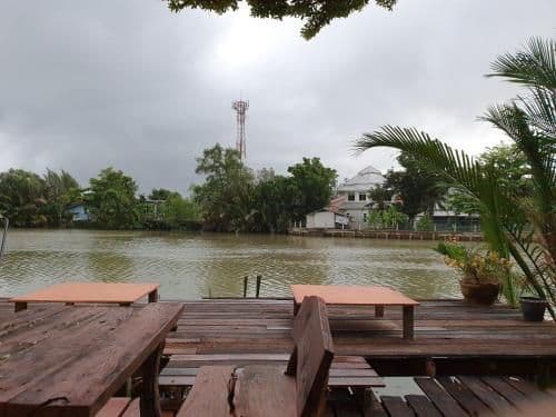 บ้านแสงอรุณรีสอร์ท(แม่กลอง) บ้านแสงอรุณรีสอร์ท(แม่กลอง)