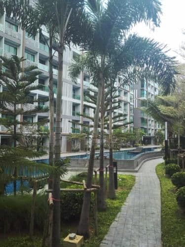 Apartment with Garden View