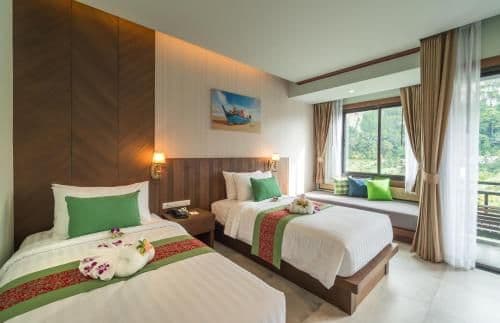 Deluxe Double or Twin Room with Cliff View