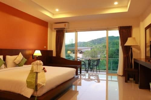 Deluxe Double or Twin Room