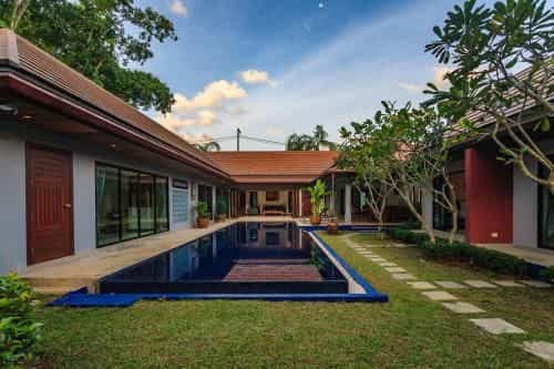 Villa Frangipani @ Nai Harn Villa Frangipani @ Nai Harn