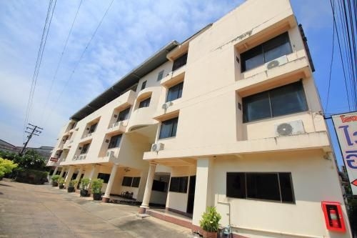 OYO 471 Sunshine Apartment3