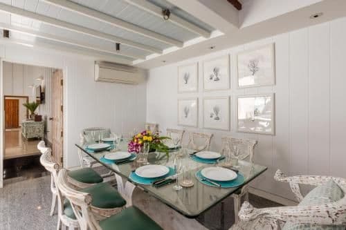 Villa - Beach Front