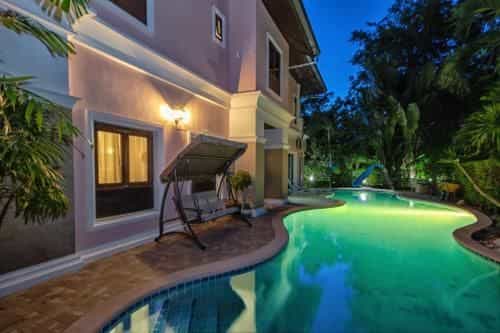 GrandVilla Yacht Club GrandVilla Yacht Club