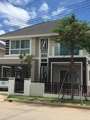 Two-storey house 3 rooms, airport pick-up service0