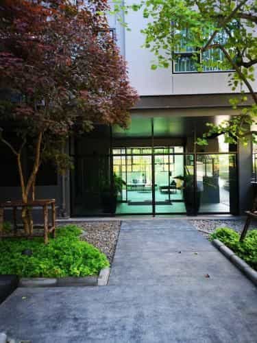 Cozy room for 2 person fitness and pool near famous plaza Cozy room for 2 person fitness and pool near famous plaza