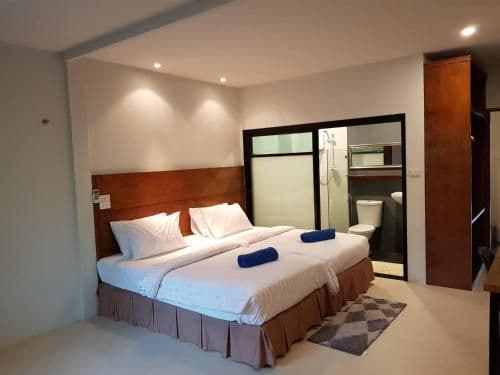 Deluxe Double or Twin Room with Balcony