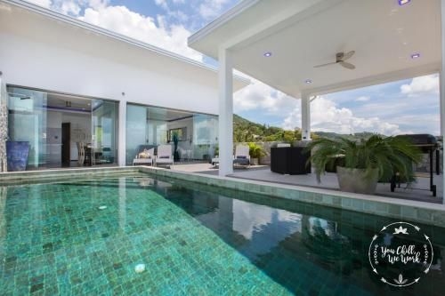 Azur Luxurious Villa 4 BR Ocean View0