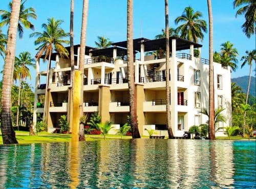 Beachfront Apartments at Siam Royal View Resort. Beachfront Apartments at Siam Royal View Resort.