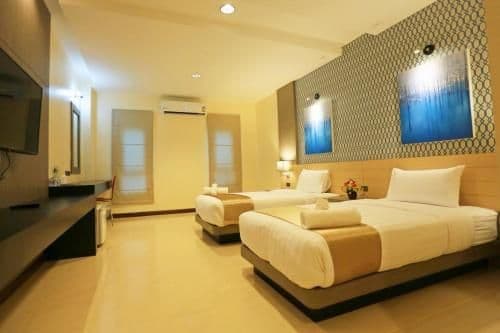 Deluxe Twin Room