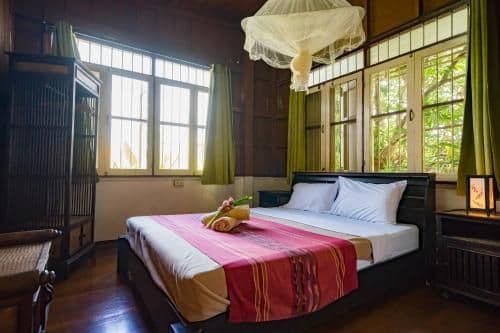 Double Room with Shared Bathroom